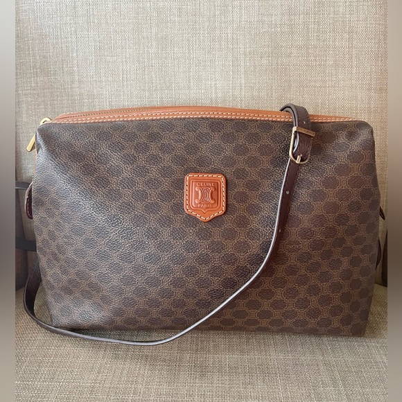 Authentic CELINE VINTAGE clutch crossbody bag MC98/1 (F421) - Picture 1 of 15